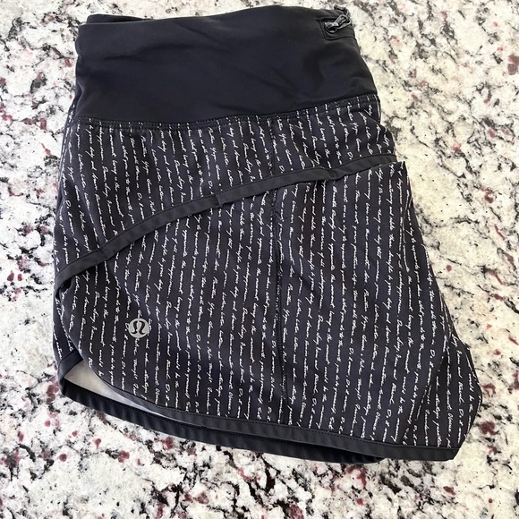 Lululemon Run Times Shorts - Picture 4 of 5